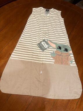 Lambs & Ivy Star Wars Baby Yoda Wearable Blanket
